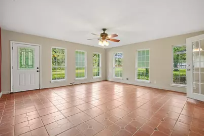 412 W Duncan Street, Alvin, TX 77511 - Photo 13
