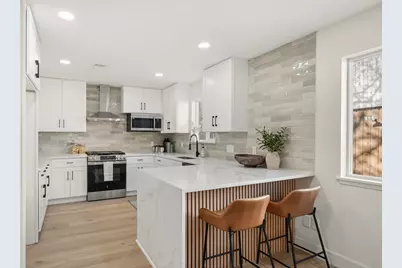 10622 Bordley Drive, Houston, TX 77042 - Photo 11