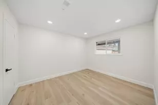 10622 Bordley Dr, Houston, TX 77042 - Photo 23