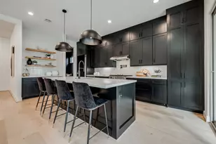 920 E 25th St, Houston, TX 77009 - Photo 27