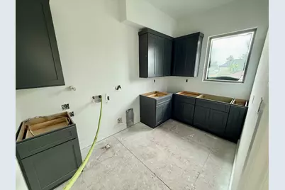 920 E 25th Street, Houston, TX 77009 - Photo 17
