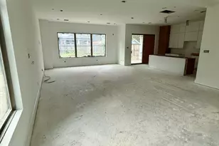 920 E 25th St, Houston, TX 77009 - Photo 5