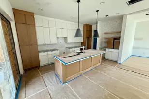 920 E 25th St, Houston, TX 77009 - Photo 7