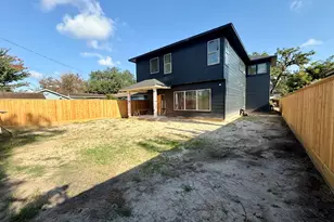 920 E 25th St, Houston, TX 77009 - Photo 17