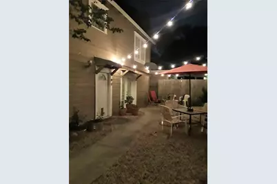 1030 W Melwood Street #A, Houston, TX 77009 - Photo 9