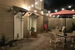 1030 W Melwood St, Houston, TX 77009 - Photo 9