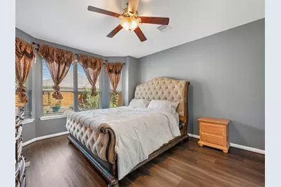 1302 S Maple Drive, Katy, TX 77493 - Photo 13