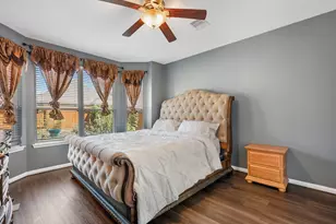 1302 S Maple Dr, Katy, TX 77493 - Photo 13