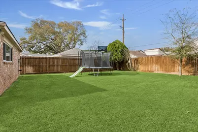 11854 Westmere Drive, Houston, TX 77077 - Photo 5