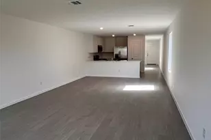 1223 Charlotte Wy, Wharton, TX 77488 - Photo 3