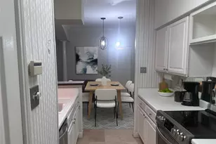 7347 Regency Square Ct, Houston, TX 77036 - Photo 3