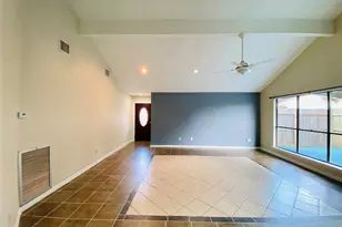 2001 Highland Hills Dr, Sugar Land, TX 77478 - Photo 7