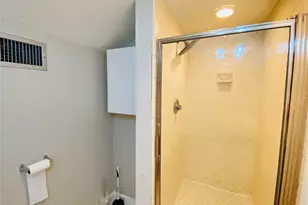 2001 Highland Hills Dr, Sugar Land, TX 77478 - Photo 37