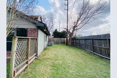 2001 Highland Hills Drive, Sugar Land, TX 77478 - Photo 41