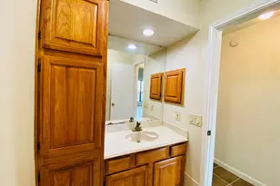 2001 Highland Hills Dr, Sugar Land, TX 77478 - Photo 27