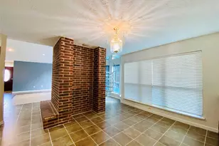 2001 Highland Hills Dr, Sugar Land, TX 77478 - Photo 15