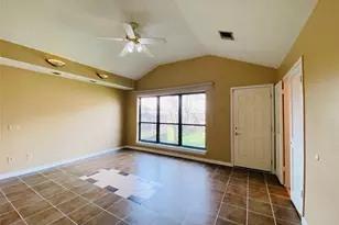 2001 Highland Hills Dr, Sugar Land, TX 77478 - Photo 17