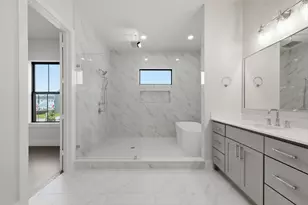 8707 Padua Ln, Houston, TX 77055 - Photo 37