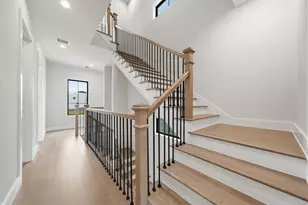 8707 Padua Ln, Houston, TX 77055 - Photo 17