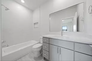 8707 Padua Ln, Houston, TX 77055 - Photo 19