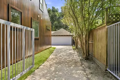 4374 Harvest Lane, Houston, TX 77004 - Photo 7