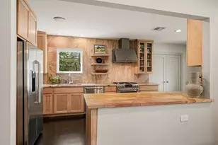 4374 Harvest Ln, Houston, TX 77004 - Photo 21