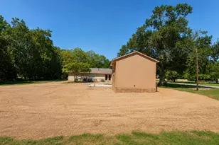 3811 Cedar St, Damon, TX 77430 - Photo 27