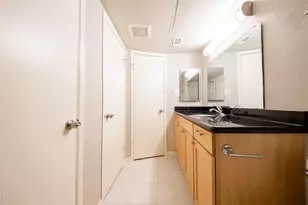 2626 Holly Hall St, Houston, TX 77054 - Photo 23