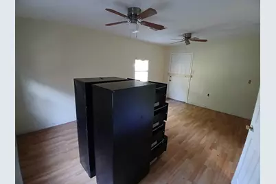 9402 Lomax Street, Houston, TX 77093 - Photo 7