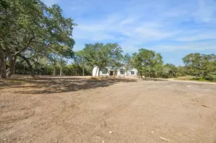 107 Woodland Creek Ln, La Grange, TX 78945 - Photo 35