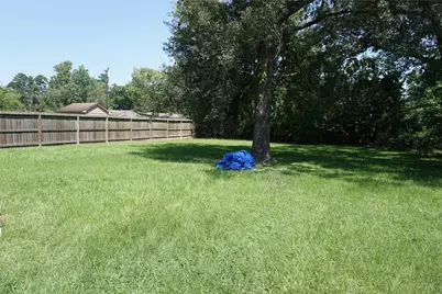 1031 S 5th Street, Willis, TX 77301 - Photo 5
