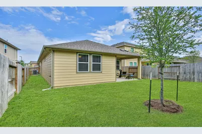 108 Clay Creek Lane, Conroe, TX 77316 - Photo 35