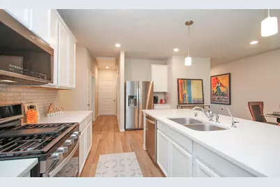 108 Clay Creek Lane, Conroe, TX 77316 - Photo 11