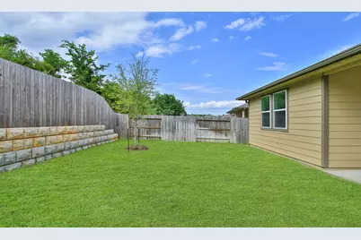 108 Clay Creek Lane, Conroe, TX 77316 - Photo 33