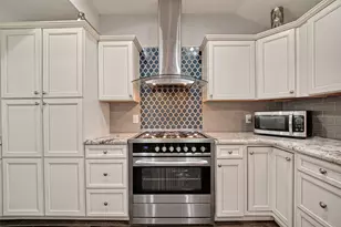810 Creager St, Houston, TX 77034 - Photo 13