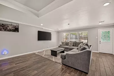 810 Creager Street, Houston, TX 77034 - Photo 9