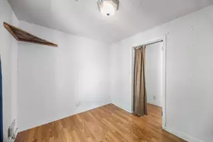 222 E James St, Baytown, TX 77520 - Photo 35