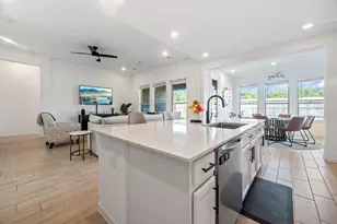 4218 Redford Valley Rd, Rosharon, TX 77583 - Photo 9