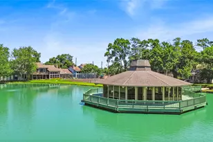 200 Old Bridge Lake, Houston, TX 77069 - Photo 35