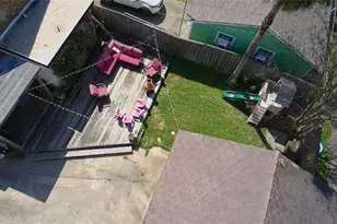 5018 Ave P, Galveston, TX 77551 - Photo 23