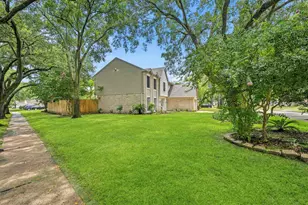 8130 Sunny Ridge Dr, Houston, TX 77095 - Photo 31