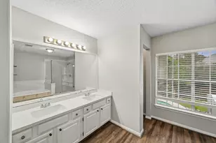 8130 Sunny Ridge Dr, Houston, TX 77095 - Photo 29