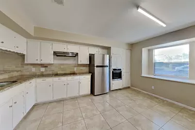 3202 Vandyke Drive, Spring, TX 77388 - Photo 5