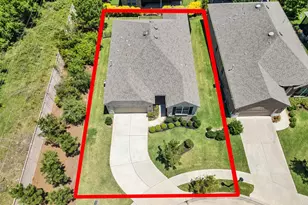 223 Spotted Saddle Ct, The Woodlands, TX 77382 - Photo 5