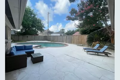 9655 Meadowcroft Drive, Houston, TX 77063 - Photo 23