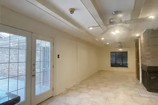 9655 Meadowcroft Dr, Houston, TX 77063 - Photo 3