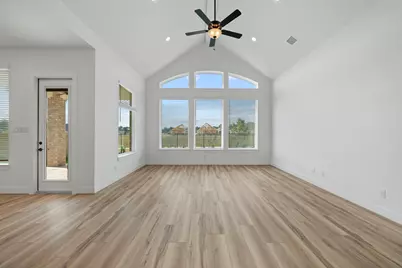 15508 Leopard Lily Lane, Conroe, TX 77302 - Photo 9