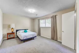 3334 Spring Valley Rd, Houston, TX 77080 - Photo 23
