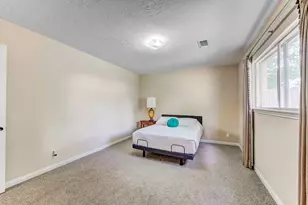 3334 Spring Valley Rd, Houston, TX 77080 - Photo 23