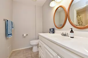8409 Bayou Pine Ct, Houston, TX 77040 - Photo 19